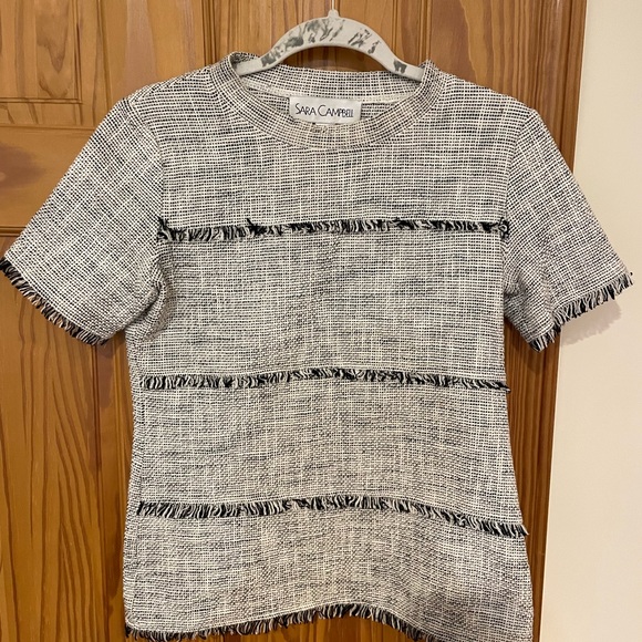 Sara Campbell short sleeve knit top - Picture 1 of 4